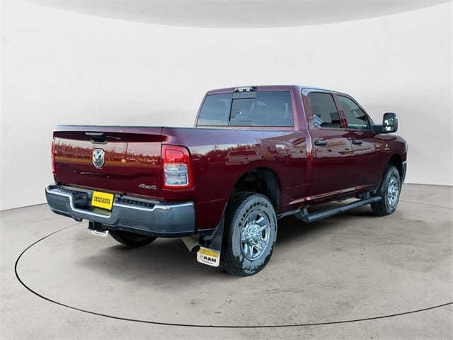 Used 2024 Ram 3500 Tradesman 4D Crew Cab – 3C63R3CL3RG137993 full