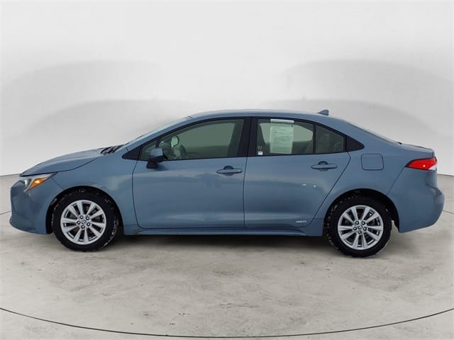 Used 2023 Toyota Corolla Hybrid LE 4D Sedan – JTDBDMHE1PJ000971