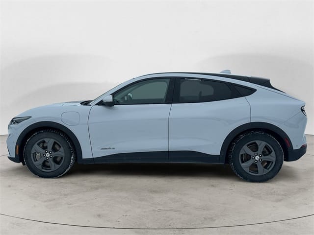 Used 2022 Ford Mustang Mach-E Select 4D Sport Utility – 3FMTK1SS4NMA47205