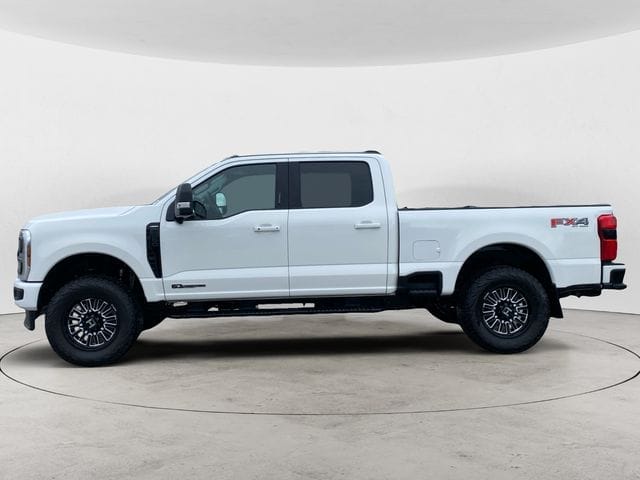 Used 2024 Ford F-250SD Lariat 4D Crew Cab – 1FT8W2BT0REF71055