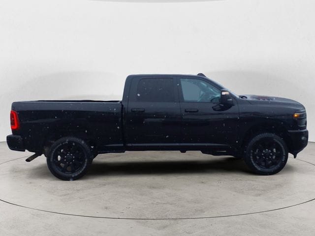 Used 2025 Ram 3500 Laramie 4D Crew Cab – 3C63R3EJ8SG538554