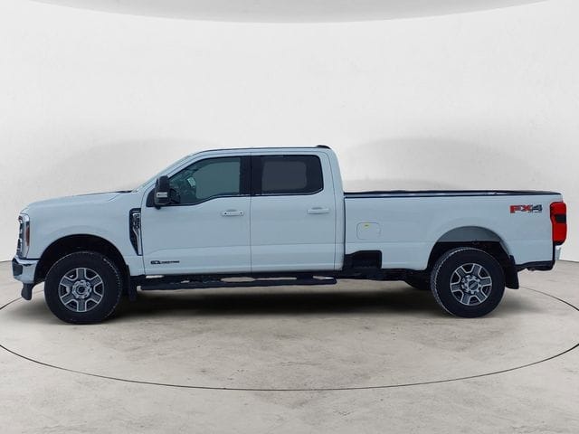 Used 2025 Ford F-350SD Lariat 4D Crew Cab – 1FT8W3BT1SEC42232