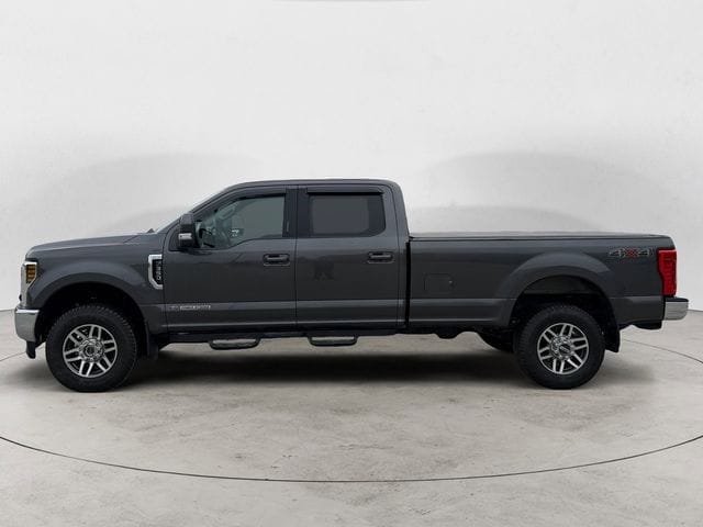 Used 2018 Ford F-350SD Lariat 4D Crew Cab – 1FT8W3BT6JEB77117