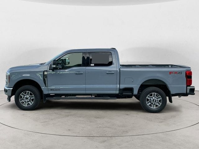 Used 2025 Ford F-350SD Lariat 4D Crew Cab – 1FT8W3BT0SEC44957