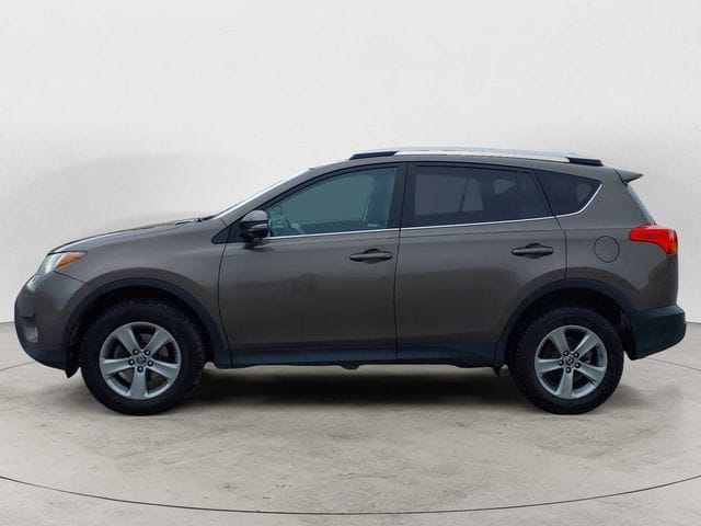 Used 2015 Toyota RAV4 XLE 4D Sport Utility – 2T3RFREV1FW264489
