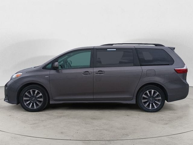 Used 2019 Toyota Sienna LE 4D Passenger Van – 5TDJZ3DC1KS227181