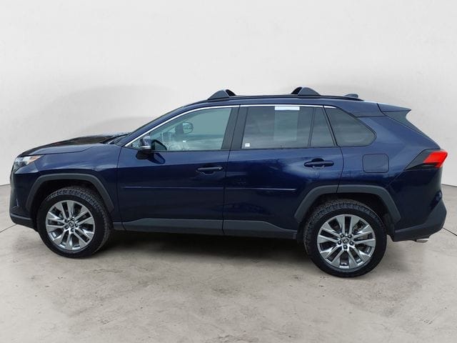 Used 2024 Toyota RAV4 XLE Premium 4D Sport Utility – 2T3A1RFV8RW427833