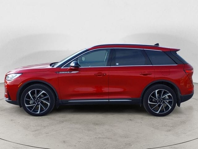 2025 Lincoln Corsair Reserve AWD's photo